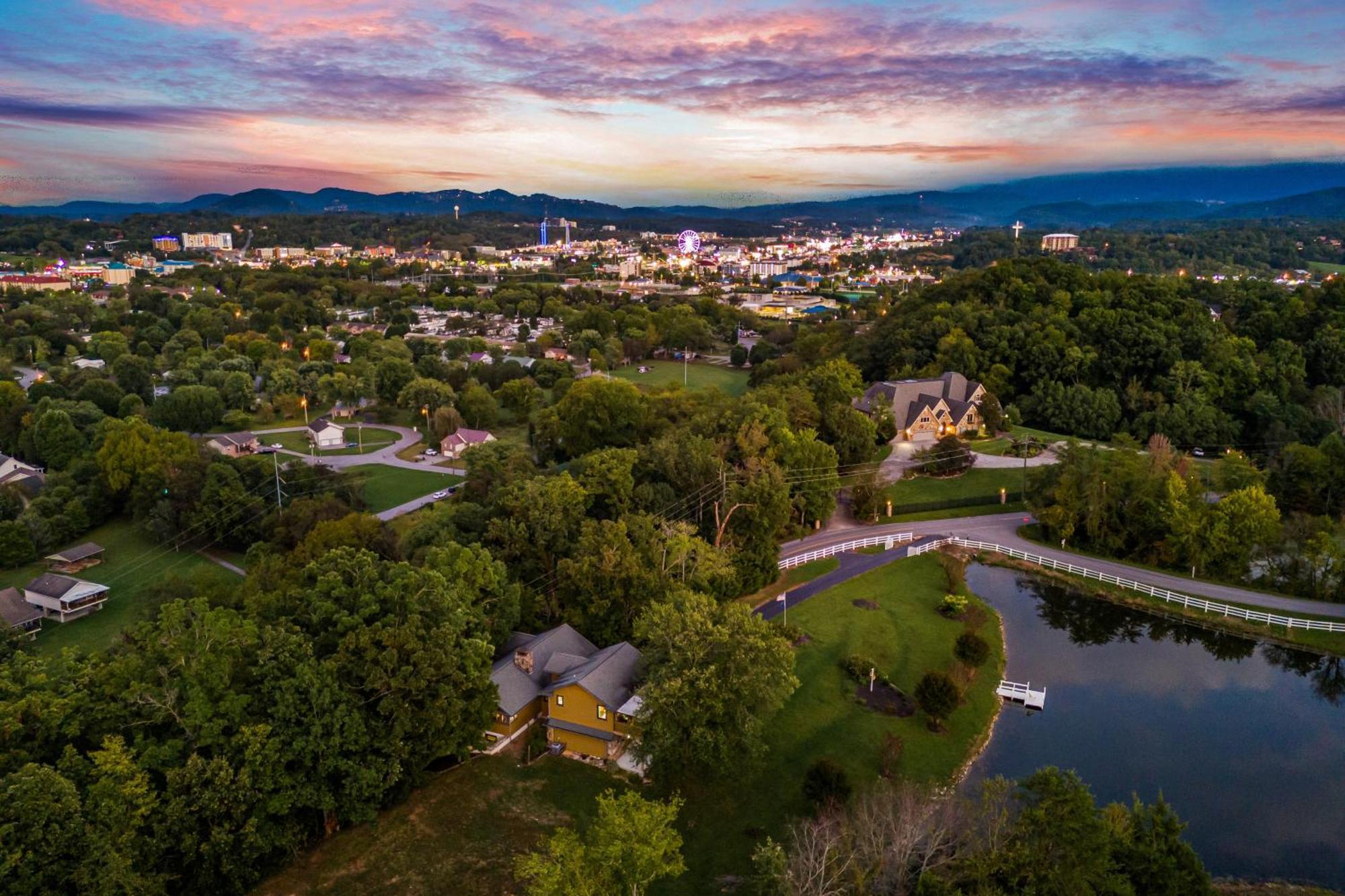 Haven On The Pond Ferienhaus Pigeon Forge